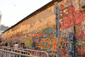 Стена Виктора Цоя