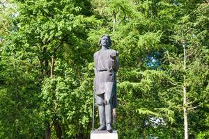 Памятник Максиму Горькому