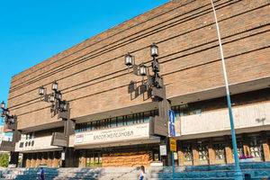 МХАТ им. Горького