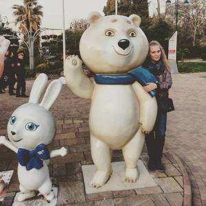 Medium  jane valegnaj