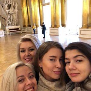 Medium  lara krofftt erm