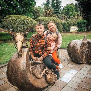 Medium  mariselll sochi